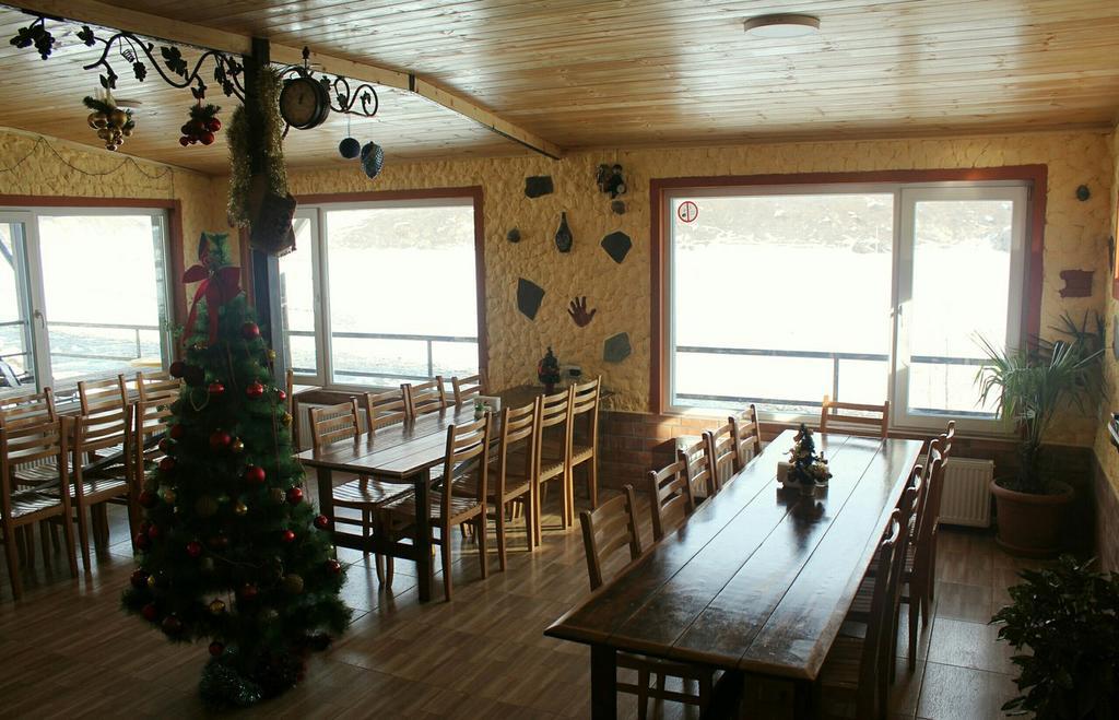 "Aragvi" Hotel Naghorevi Exterior foto